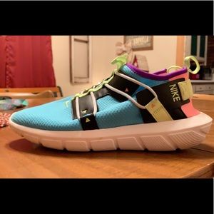 Nike vortak men’s size 9
